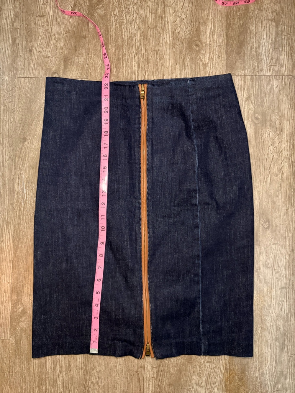 Lauren Ralph Lauren Denim Pencil Skirt Leather Trim Zipper Size 10 - Picture 8 of 8
